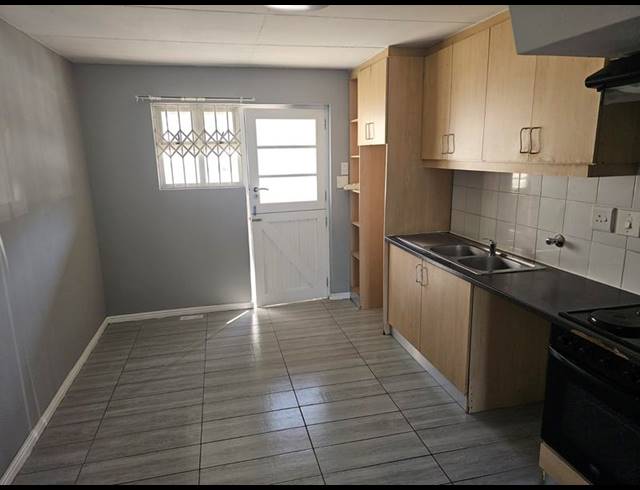 2 BEDROOM PROPERTY TO RENT IN OBSERVATORY